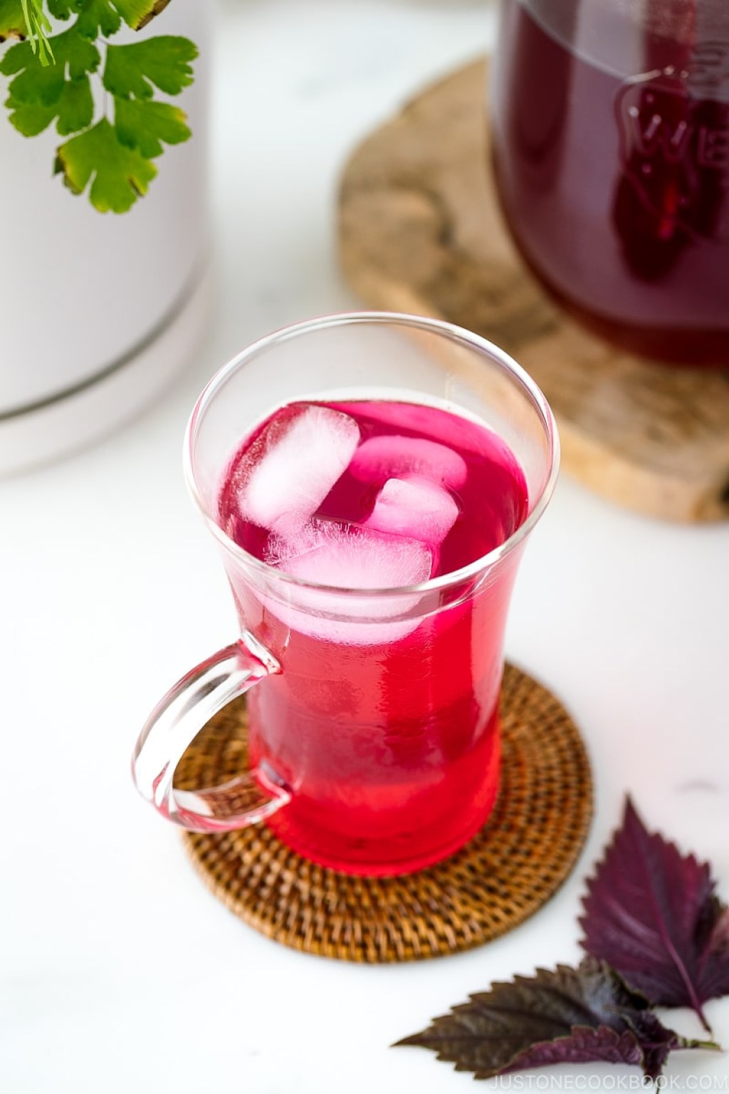 Picture of: Aka Shiso Juice (Red Perilla Juice) 赤紫蘇ジュース • Just One Cookbook
