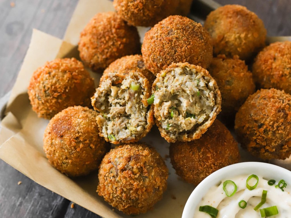 Picture of: Crispy Fried Boudin Balls