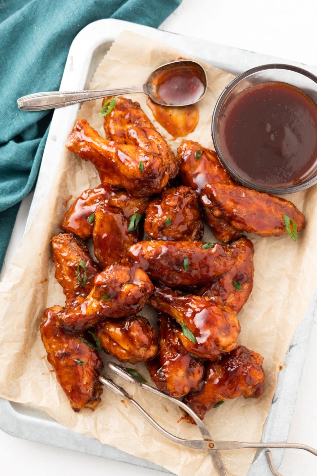 Picture of: The Best Baked BBQ Hennessy Wings Recipe – blackpeoplesrecipes