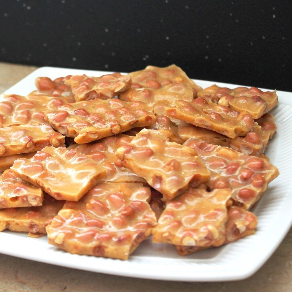 Picture of: Trisha Yearwood’s Peanut Brittle – My Recipe Reviews
